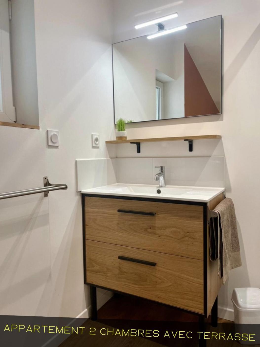 Les Appartements Du Pont Joubert Poitiers Kültér fotó